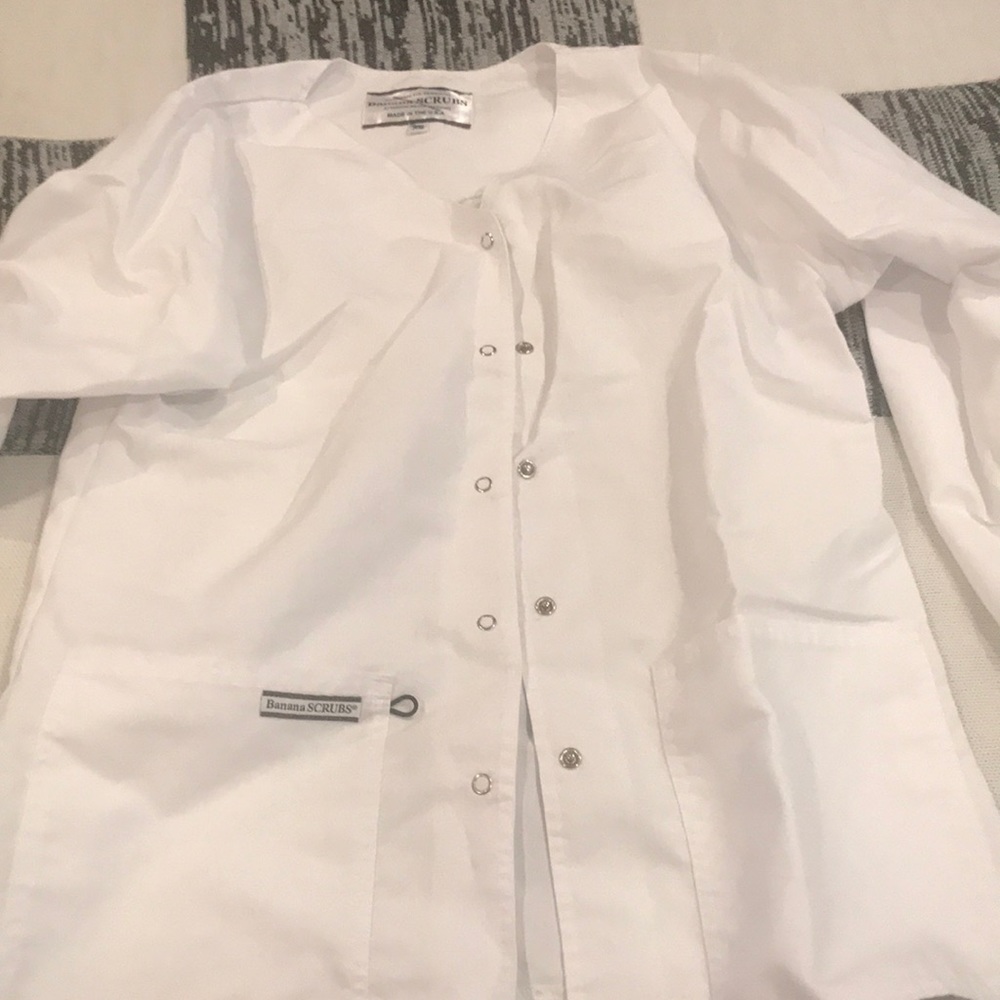 Small White Banana scrub jacket